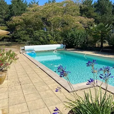 بيت للعطل A L'oree De La Piaine